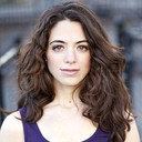 Talya Mar als Bridget McGuinness