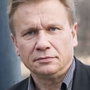 Pertti Koivula als Alikersantti Tane Sulonen