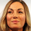 Katrine Engberg als Peter Hostrups kæreste