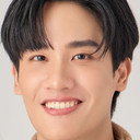 ตะวัน วิหครัตน์ als Karan