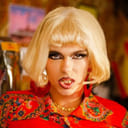 Samantha Hudson als Self