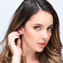 Carla Carrillo als Gloria