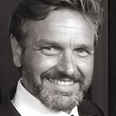 Mark Krenik als Zach Cogan
