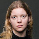Johanna Vaiksoo als Villager