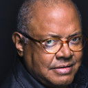 Pablo Milanés als Self