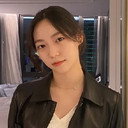Kang Ji Hu als Joy