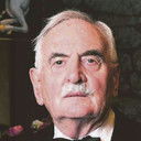 John Sharp als The Manager