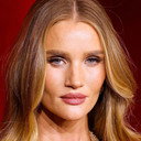 Rosie Huntington-Whiteley als Herself - Host