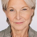 Mary Lou Matthews als Art Gallery Patron