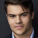 Christian Shupe als Keller Donovan