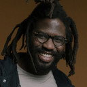 Adjani Salmon als Kwabena