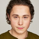Jack Welshons als Bryan Hughes
