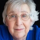 Julia Scotti als Straight Older Woman
