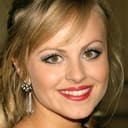 Tina O'Brien als Maid of Tonga