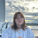 Sophie Belle Clapton als Self