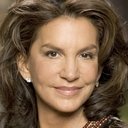 Mercedes Ruehl als Susan Walker