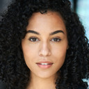 Sharlene Radlein als Celene