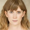 Laura Stevely als Woman in Lift