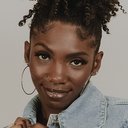 Késia Estácio als Arlete