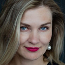 Anna Yuzhakova als 