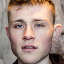 Patrik Hermansson als Self