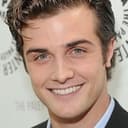 Beau Mirchoff als Brad Mauser