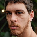 João Vithor Oliveira als Jonathan