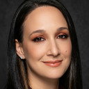 Gupse Özay als Yeliz