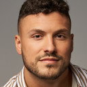 Frédérick Robichaud als Self - Host