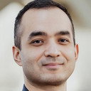 Alicher Adill als Aziz
