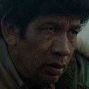 Víctor López als Cruz