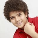 Felipe Falanga als Lula (7 anos)