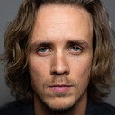 Oskar Laring als Andreas Johansson