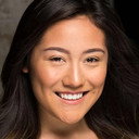 Julie Rocha als Megan Flores