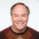 Joseph Bessette als Funeral Priest