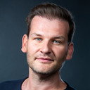 Christian Magdu als Francki