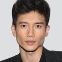 Manny Jacinto als Waring 'Wade' Espiritu