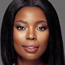Nambitha Ben-Mazwi als Angela