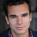 George Benedict als Kevin