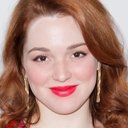 Jennifer Stone als Harper Finkle