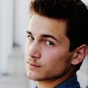 Samuel Schneider als Nils