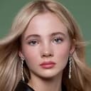 Freya Allan als Princess Cirilla 'Ciri' of Cintra