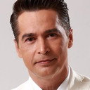 Johnny Anfone als Vasu