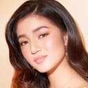Belle Mariano als Grace Dela Cuesta