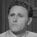 James Gavin als Helicopter Pilot