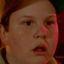 Dan Warry-Smith als Joey