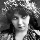 Camille Astor als Ninette