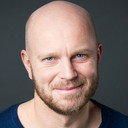 Rikard Ulvshammar als Pappa Stig Söderlund