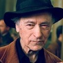 Jonas Mekas als Butterfly Wing