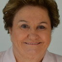 Margit Holzhaider als Østrigsk værtinde, Chalet